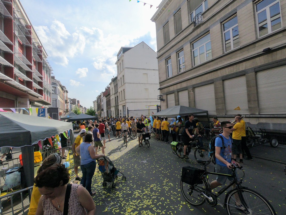Les 20 ans de la masse critiques #Bruxelles #CriticalMass #velo