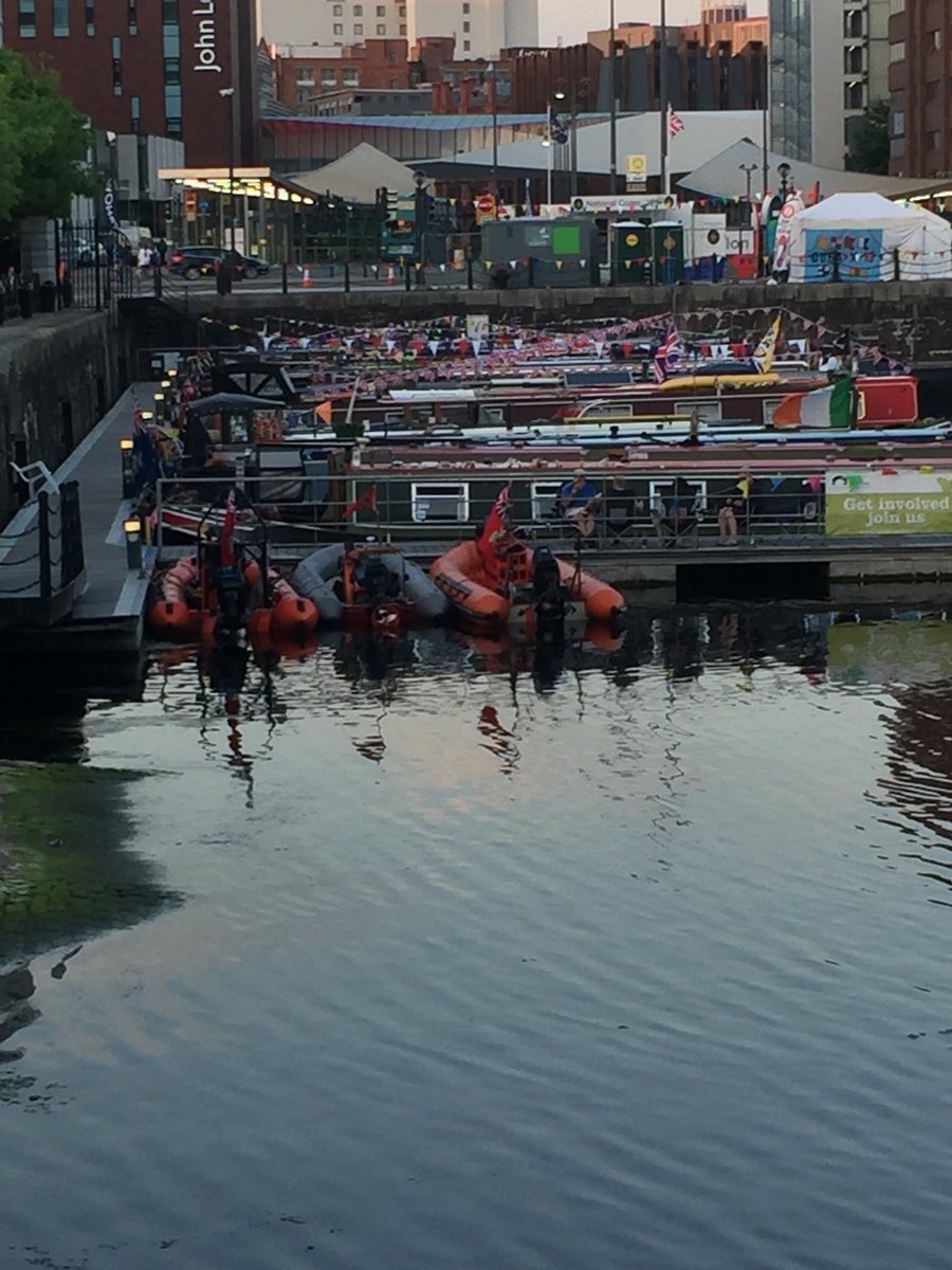 Enjoying the sights of the Tall Ship weekend at Liverpool, four units providing support together, here’s a quick pic of our three support boats in Salthouse Dock,  MVS Fleetwood MVS Hull,  MVS PoM and MVS Northumbria great weekend had by All 😁