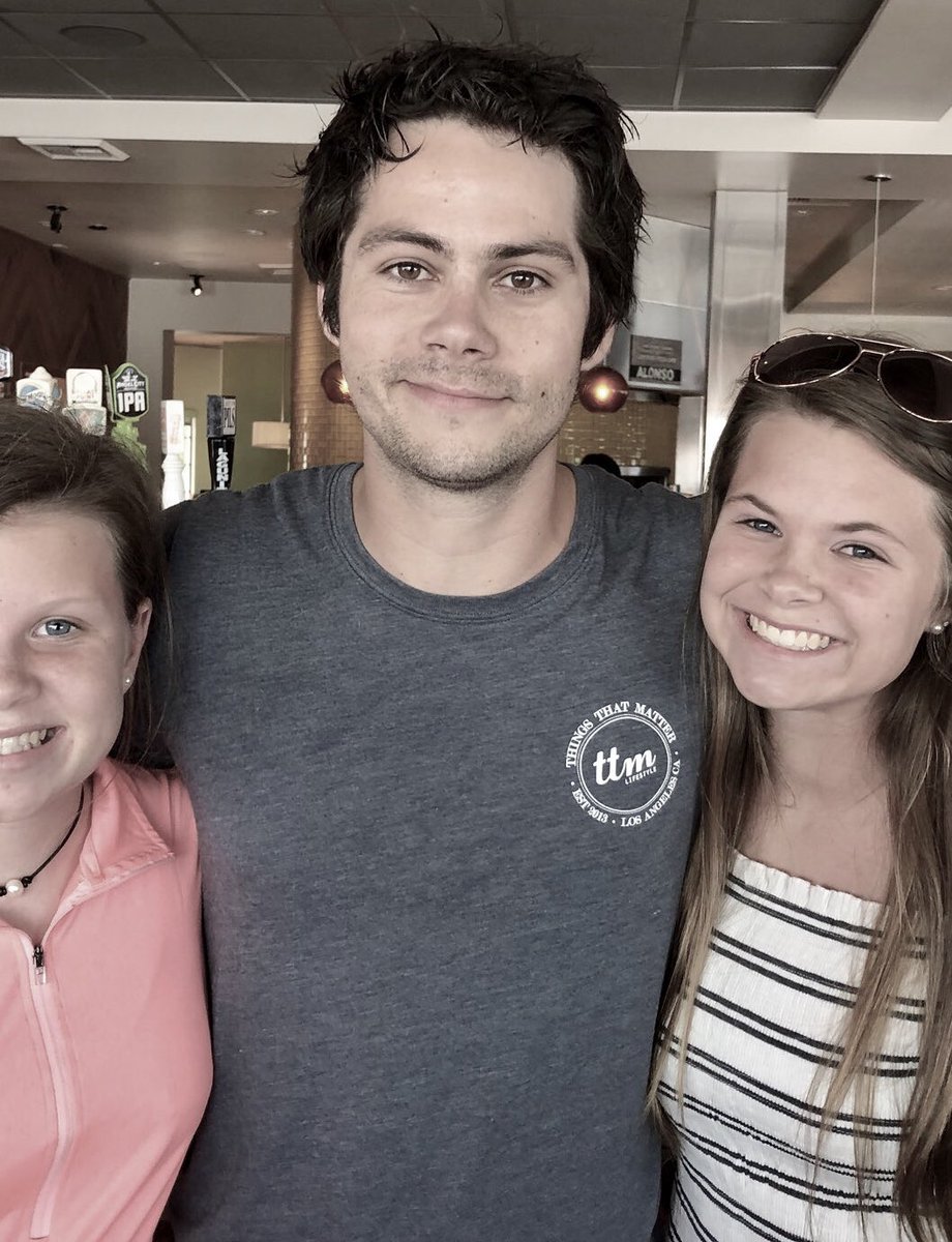 angelslizzys's tweet photo. dyl recently! https://t.co/7dSQKdixBI