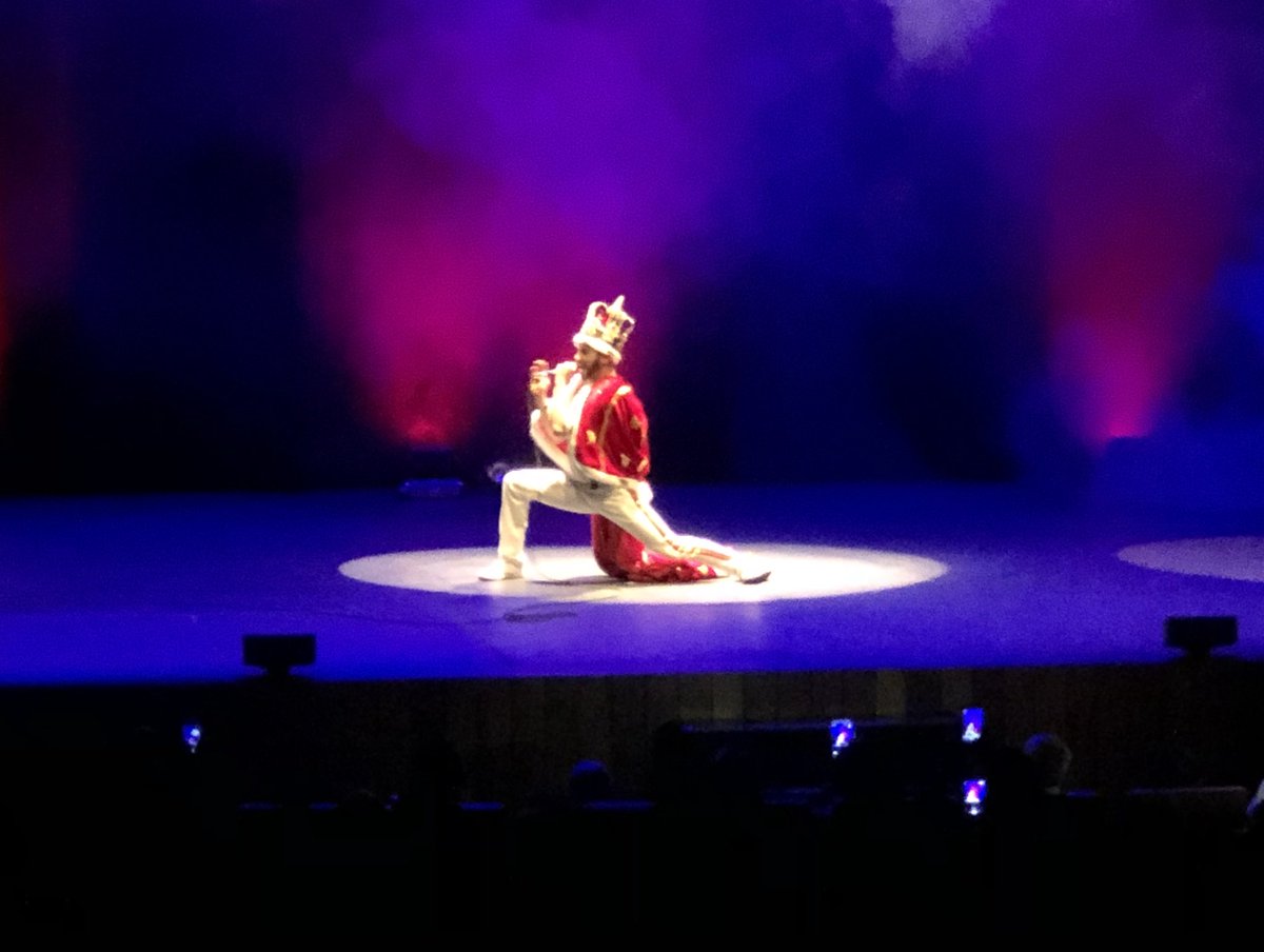 CCTeopanzolco's tweet photo. Cerramos con una excelente presentación de Camilo Colmenares en “Yo no me llamo Freddie Mercury”
Una noche llena de #Música, #Talento, #Baile y finalmente llevarnos hasta las #Lágrimas. 🙌🏻
#FICMO #Cuernavaca #Morelos @CCTeopanzolco @NinaSerratos https://t.co/5xxnZIPVKv