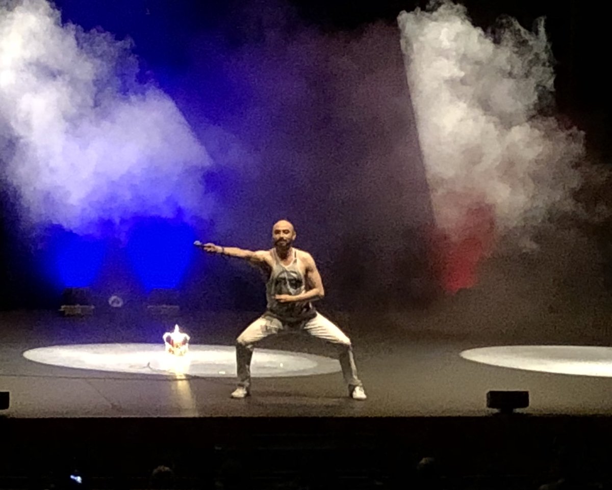 CCTeopanzolco's tweet photo. Cerramos con una excelente presentación de Camilo Colmenares en “Yo no me llamo Freddie Mercury”
Una noche llena de #Música, #Talento, #Baile y finalmente llevarnos hasta las #Lágrimas. 🙌🏻
#FICMO #Cuernavaca #Morelos @CCTeopanzolco @NinaSerratos https://t.co/5xxnZIPVKv