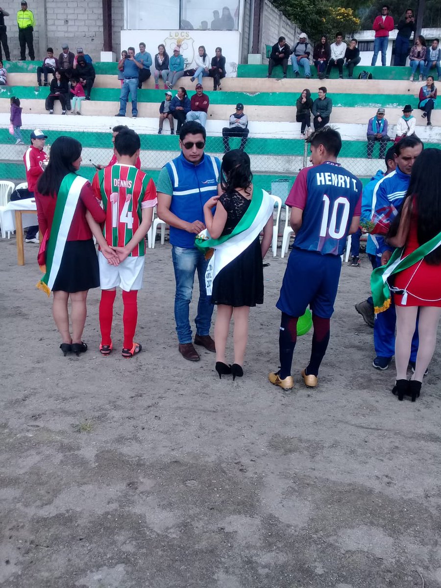 HolguerUsuno's tweet photo. Junto a #OscarMonje, Asambleista alterno por Cotopaxi-Director Distrital de #Sadud y autoridades del cantón, participamos en el #PrimerCampeonatoInterparroquial del cantón #Sigchos. Buscando fortalecer el desarrollo socioeconomico, turístico y deportivo entre las parroquias. https://t.co/ru15EwxMeM
