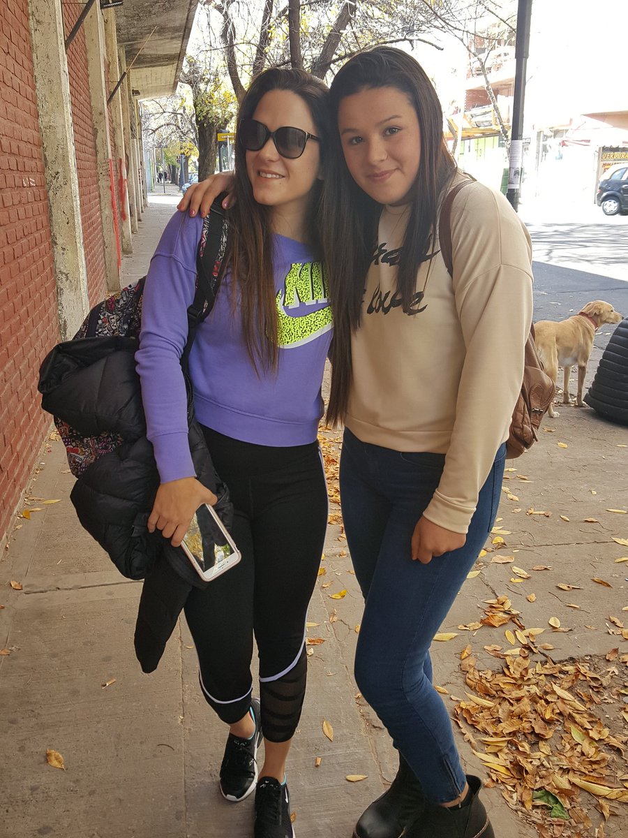 Vanii_Marino's tweet photo. Que lindaa Que sos @BrendaG_OK 💕💕 Felicitaciones por quedarte te lo merecias💜 https://t.co/0N7slc8F2s
