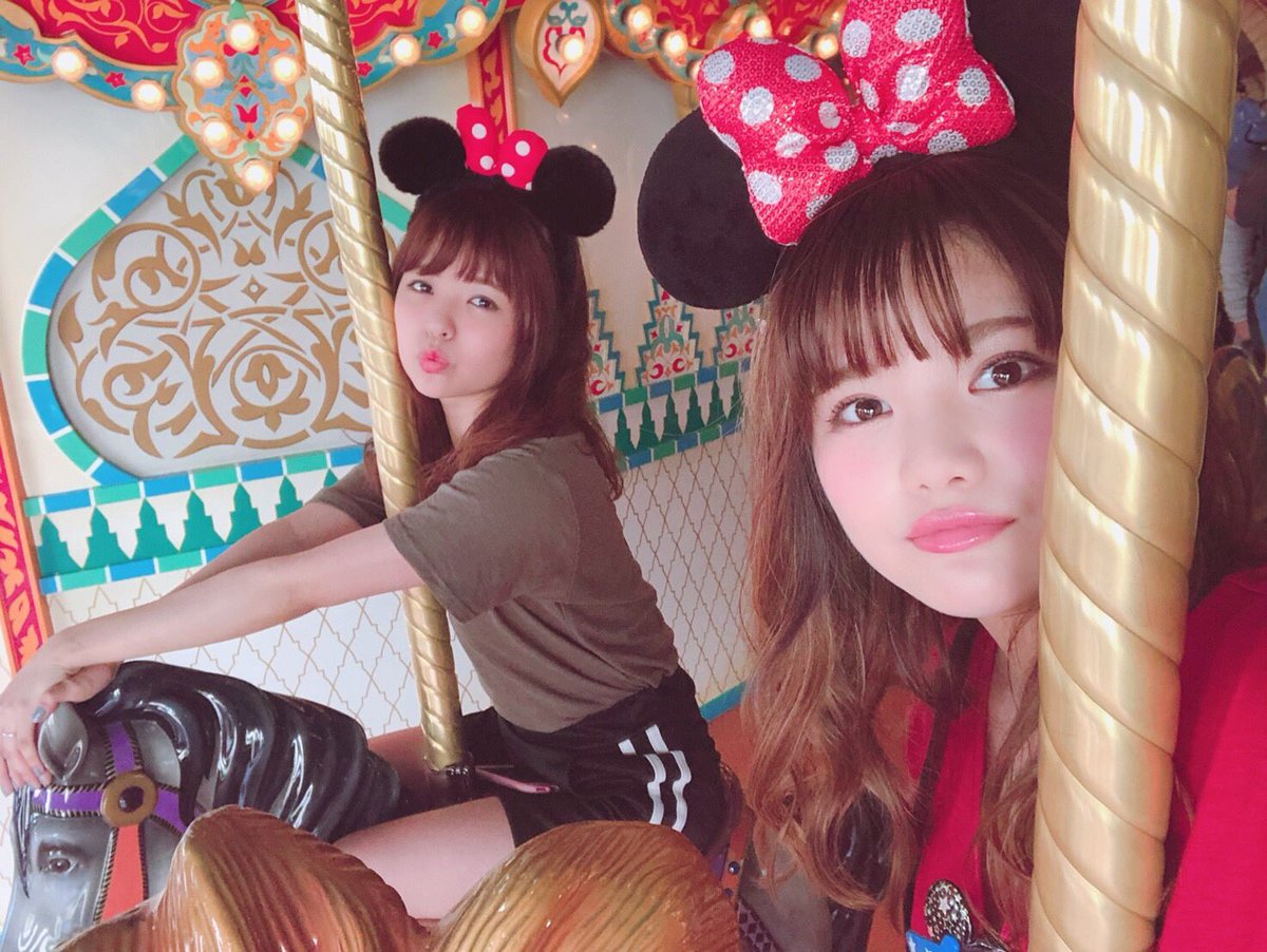 yur335's tweet photo. 美春とのディズニーが楽しすぎたから写真上げておくね💋 https://t.co/1ce2bii4ve