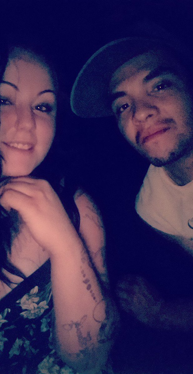 TheStonersWife's tweet photo. @xDMoNx  💚
#SummerNights
#RoastingWeiners

I'm blessed with the best. https://t.co/fYU5DyTDTA
