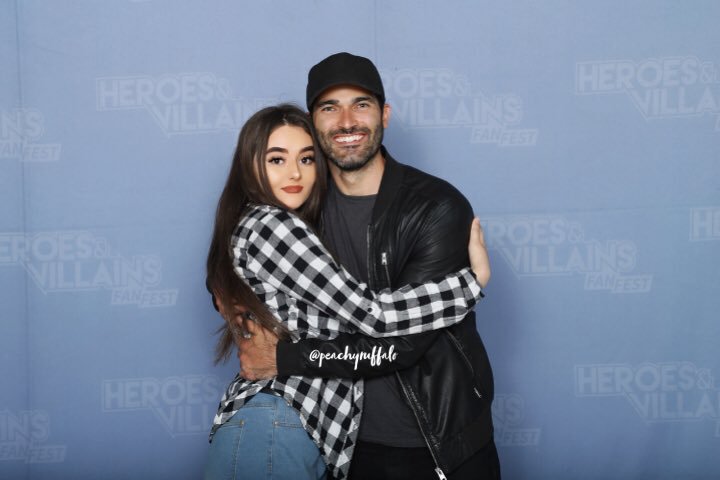HoechlinPOL's tweet photo. 📷| Tyler i fani na #HVFFLondon https://t.co/C7oQPQNpZE