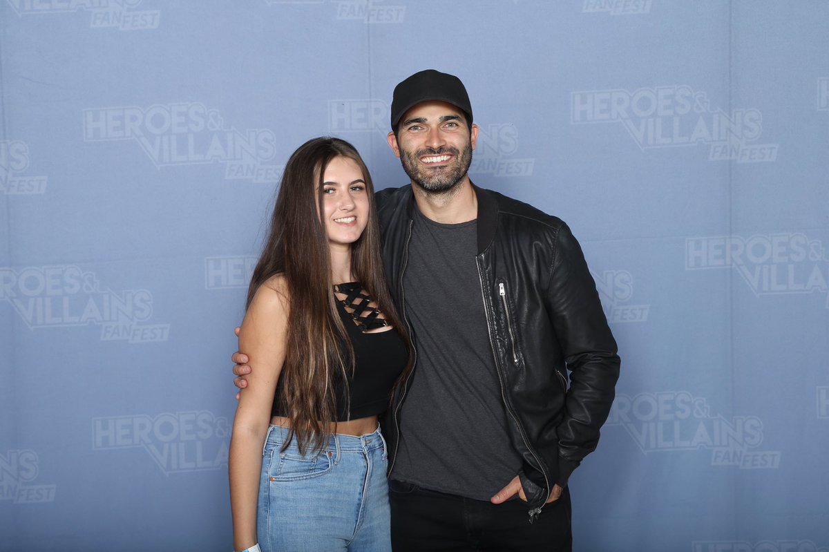 HoechlinPOL's tweet photo. 📷| Tyler i fani na #HVFFLondon https://t.co/C7oQPQNpZE