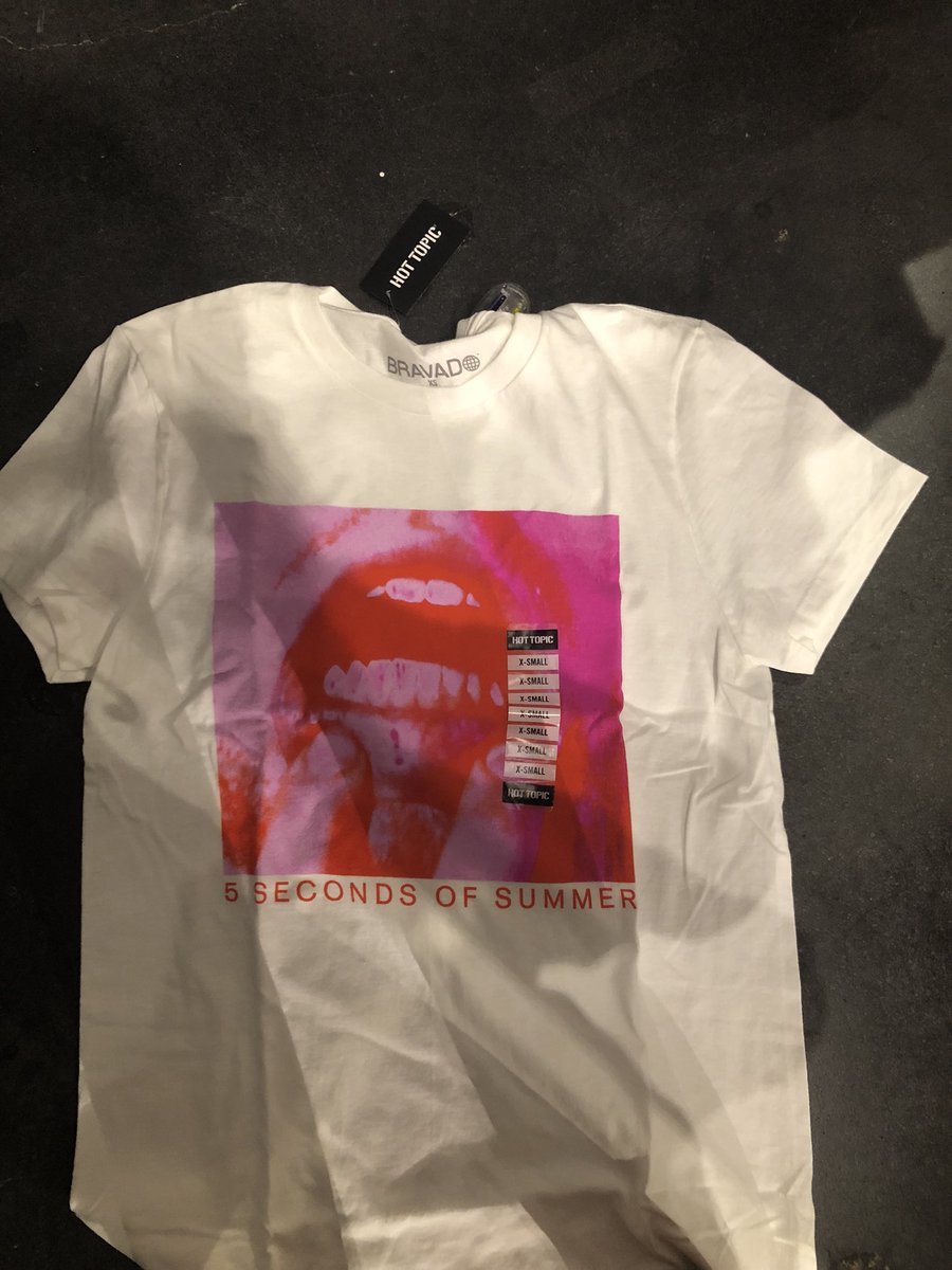 5sos merch hot topic