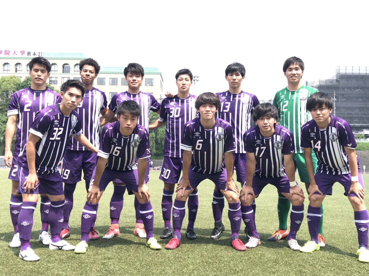 國學院大學蹴球部 公式 東京都大学サッカーリーグ 第6節 Vs 朝鮮大学 １３ １５kickoff 國學院たまプラーザg スタメン Gk 浅川 Df 大高 上原 岩渕 佐藤 Mf 比留間 金子 石井 Fw 山本 影山 東奥 応援よろしくお願いします T Co