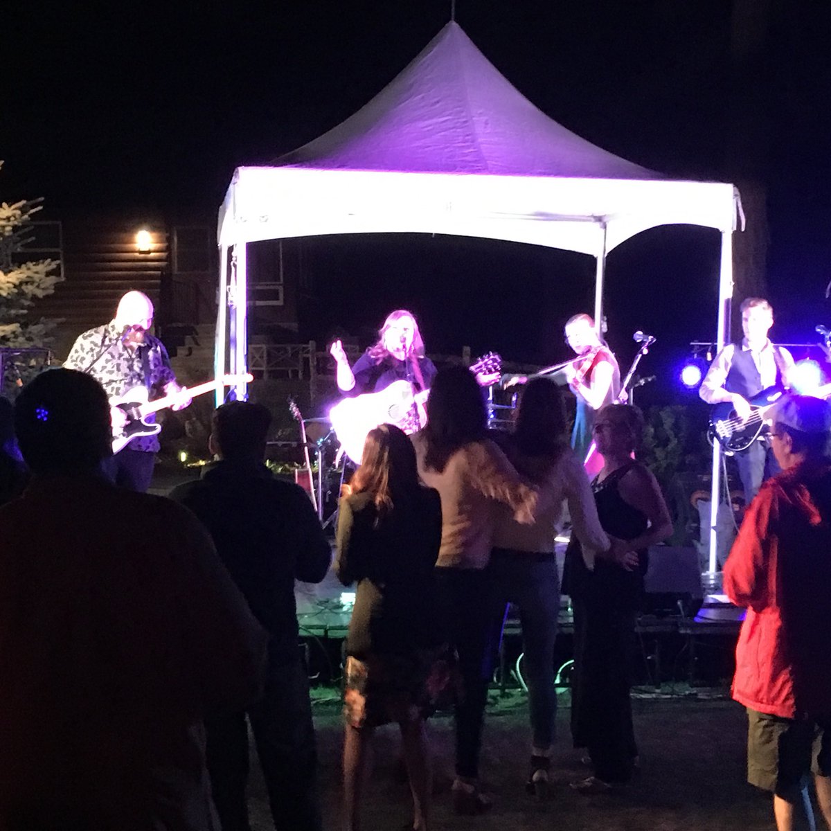 2tonyoh's tweet photo. @DerinaHarvey wasn't that a party! #JDC2018.  #finalsendoff https://t.co/eCVQbxhkfS