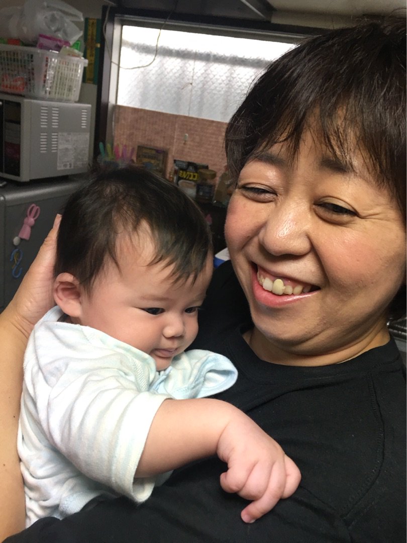 八幡かおる