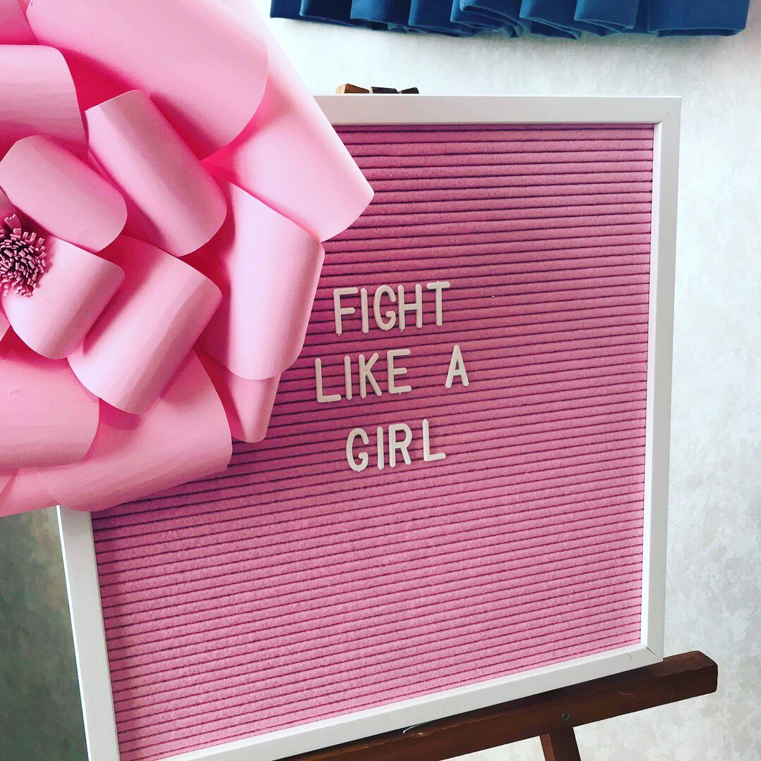 Lovely to host a #PinkRibbonBreakfast &amp; raise funds for @NZBCF. Nothing like a brunch with the ladies &amp; an excuse to pull out all the pink #FightLikeAGirl 💓🌸🌷🌺