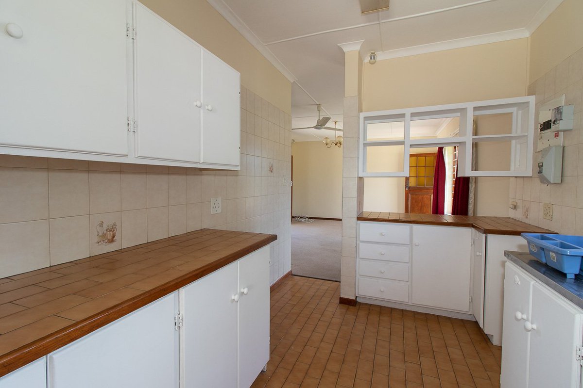PurdonHelen's tweet photo. Neat as a pin! Two bedroom unit centrally located in town https://t.co/gXYdaLuZ00 #Harcourts #PortAlfred #BuyingAHome #LockUpAndGo #CloseToTown #PropertiesForSaleInPortAlfred https://t.co/NKgtUqtYjO