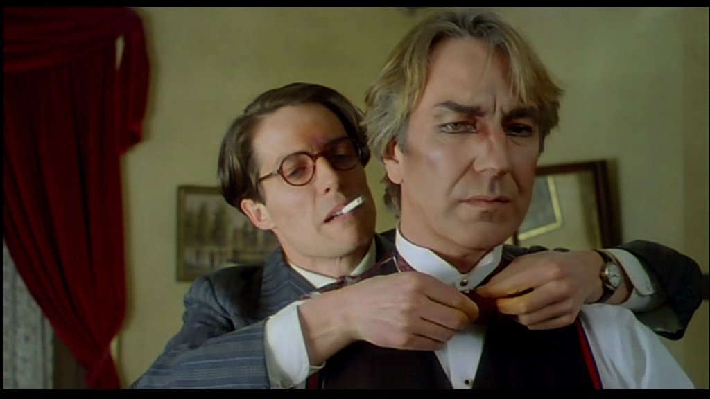 джорджина кэйтс 1995. ужасно большое. ужасно большое. хью грант 1995. ужасно большое приключение (1995).