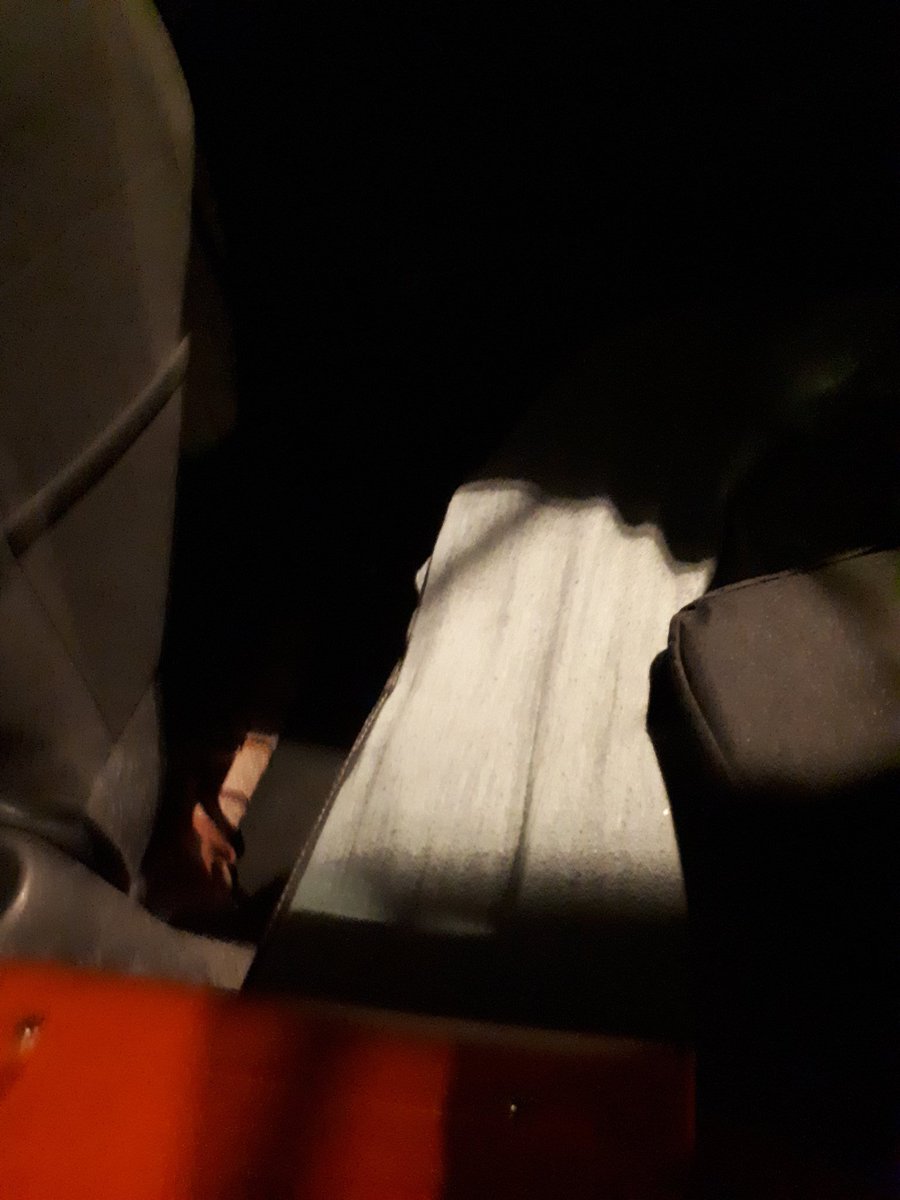 Andreabc88's tweet photo. Ahora resulta que me tengo que sentar en un Pinche trapo si pago @Uber_MEX 😲😲 #pesimo https://t.co/HidSNW8thj