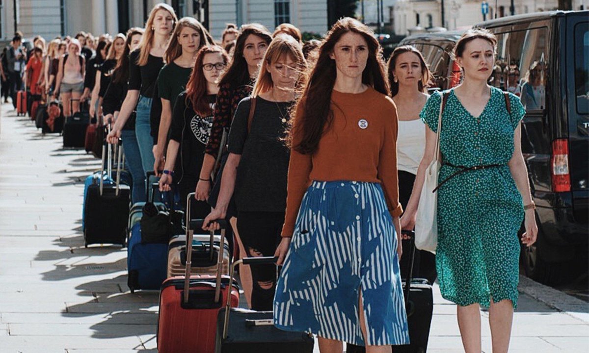 LibreFeminista's tweet photo. Cómo no abrazar hoy a las mujeres irlandesas ✊🏽♀️
...nuestros cuerpos importan y merecen que el derecho a la salud, la vida y la libre elección estén garantizados
#HomeToVoteYes #RepealThe8th #BodiesThatMatter https://t.co/4Zkinu8nDx