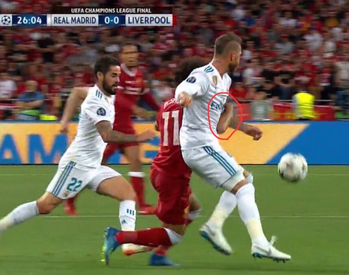 EditionMerengue's tweet image. Ramos n'a jamais eu l'intention de blesser Salah.