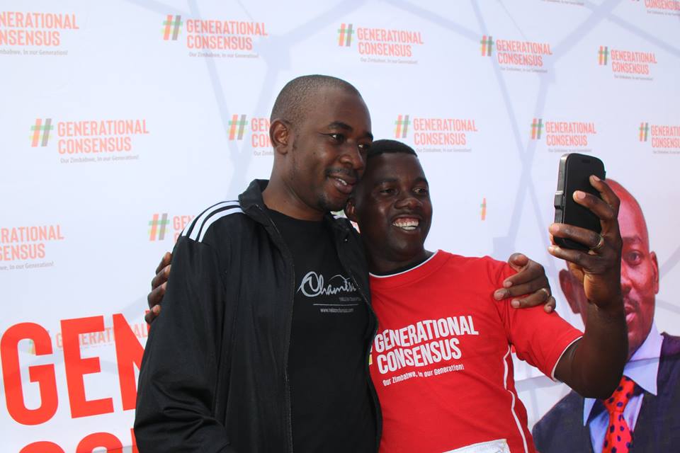 #RunForChange Residents taking selfies with MDC-T leader, Nelson Chamisa at the run for change marathon in Harare #GenerationalConsensus