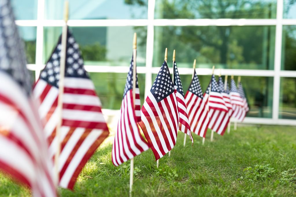 LHCATX's tweet photo. Thank you to everyone who donated to America's Mighty Warriors over this past month!In our services today we will be honoring those who gave their lives in service for our country. We'll be hearing from spacial guest:DEBBIE LEE from America's Mighty Warriors. #MemorialDay #lhcatx https://t.co/6gwgOmpPbo