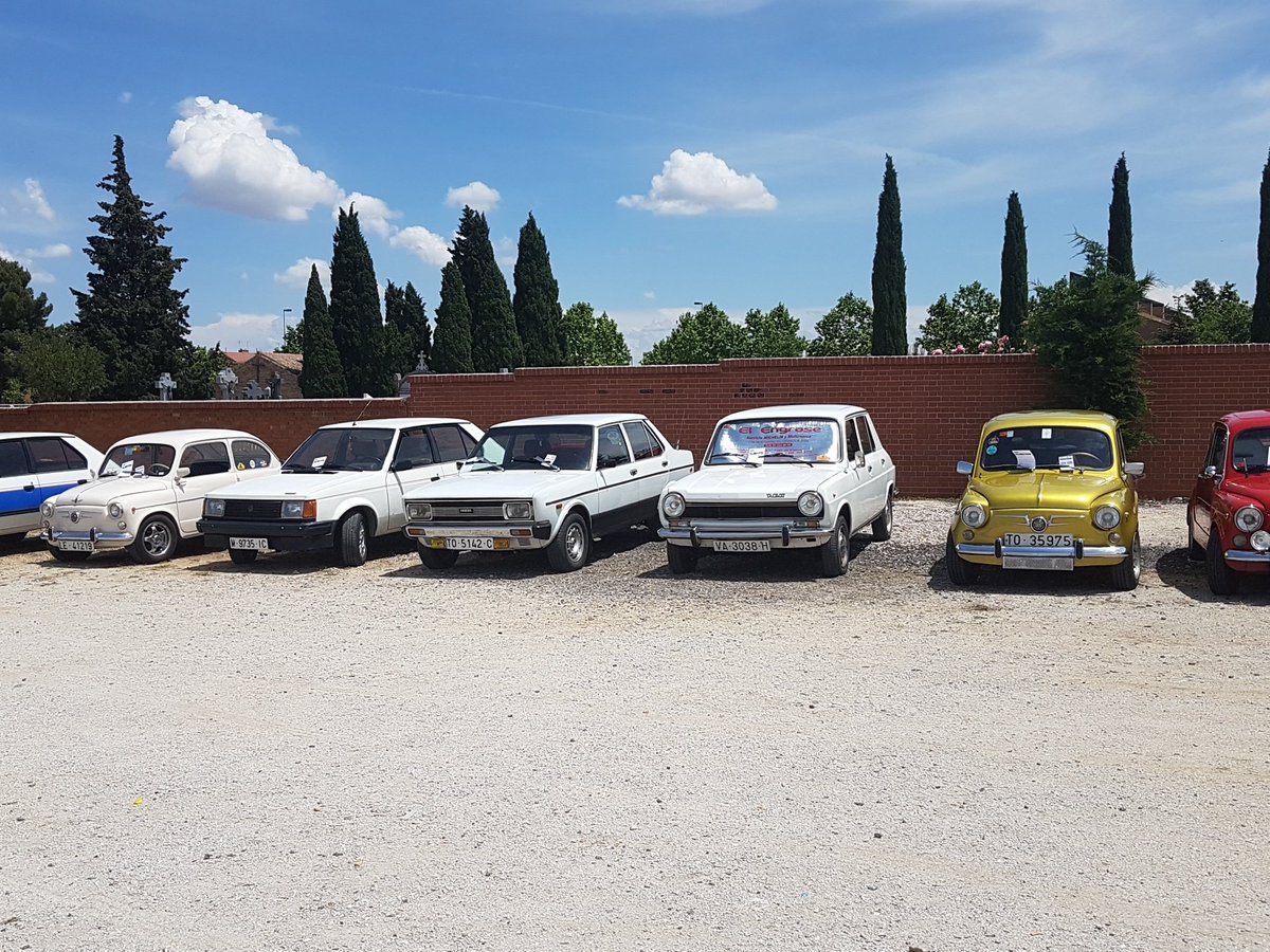 agonzalezvadill's tweet image. Concentración de coches clásicos en Paracuellos. @AytoParacuellos @zolalber #simca1200