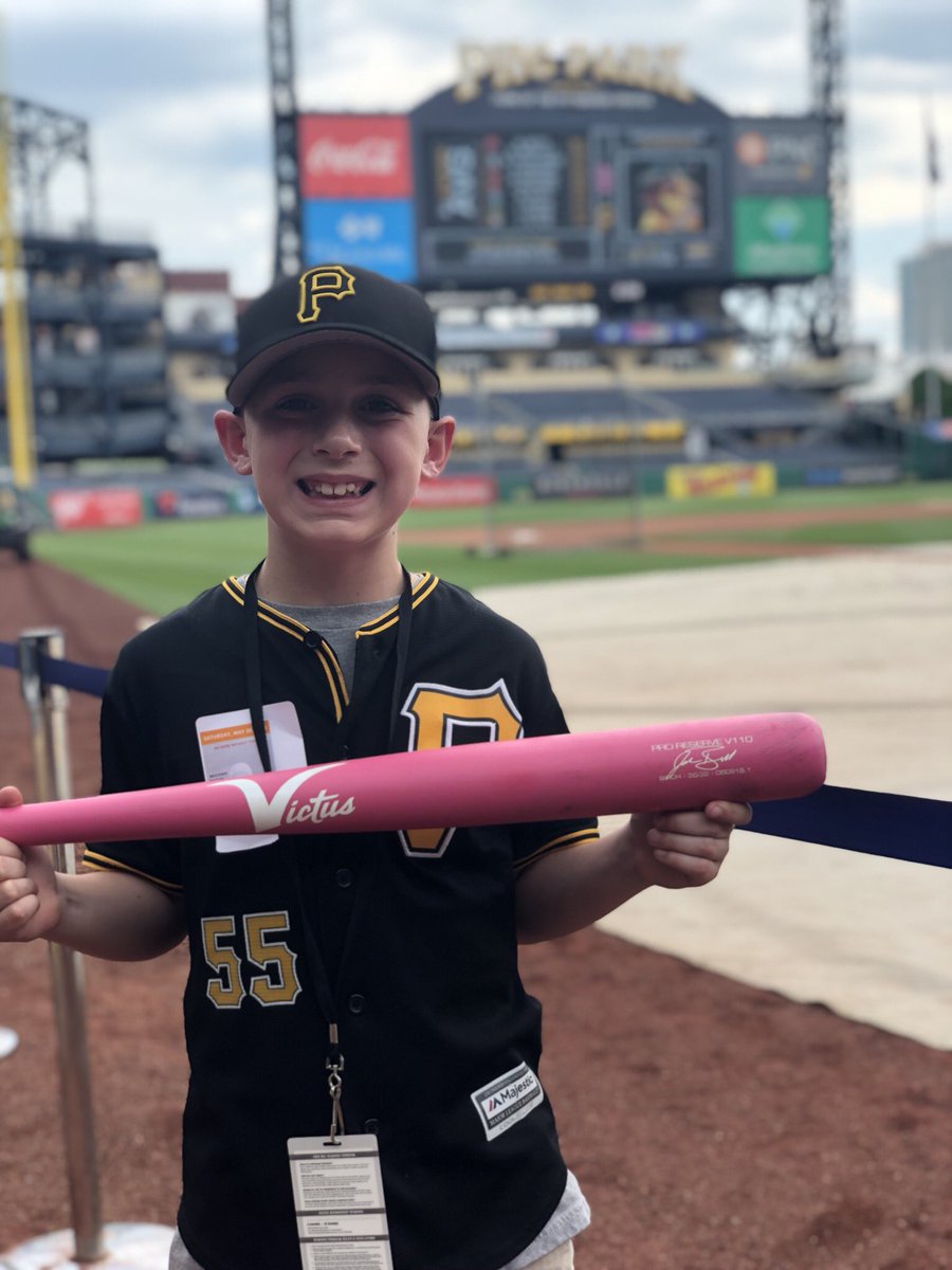 jvickersftw's tweet image. These kids had their first home @Pirates game yesterday and they were so happy!! #letsgobucs #thanksjosh #thanksfunky