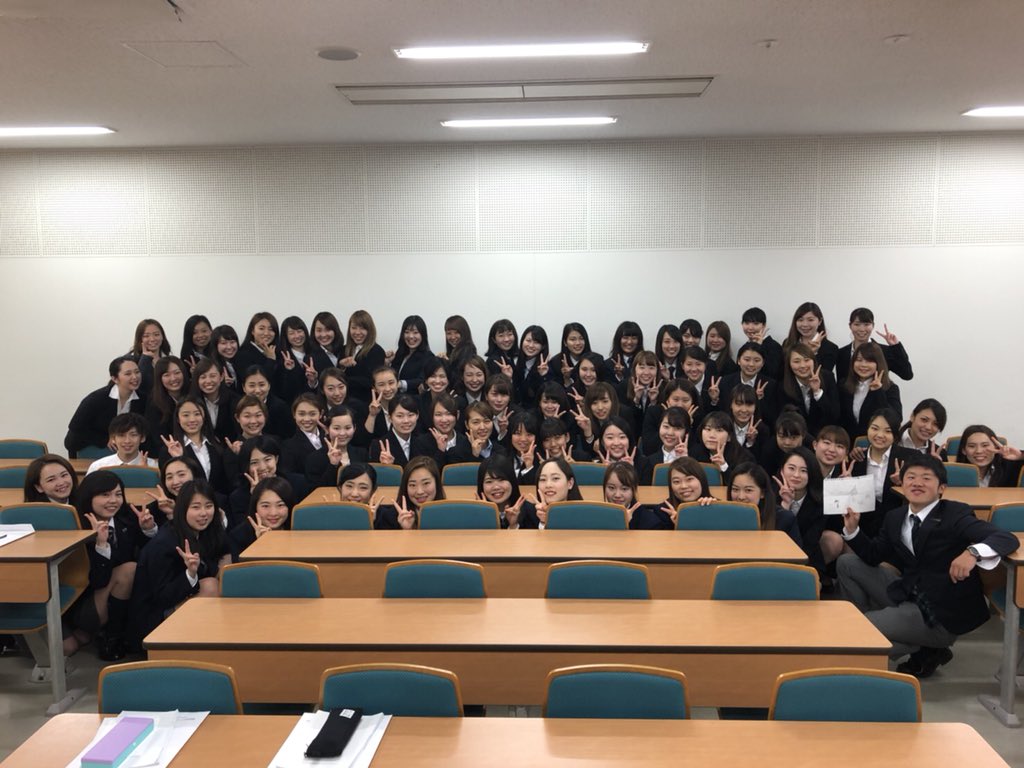 平成30年度最初のイベント
交流会・フレッシュマンコミュニケーションを行いました！
新たな1年の始まりに連盟員一同すごくワクワクしています🎈
51年目の関西学生バトン・チア連盟も、よろしくお願いします🌼