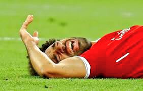 fullback03's tweet image. BBC &amp;amp; SKY in talks to produce ‘The Road to Kiev’ - A story how Liverpool played one decent team throughout the Champions League &amp;amp; bottled it when it mattered.
Follow up documentary on ‘Salah - The Injury’ - a 20 min short on how Liverpool rely totally on the Egyptian forward.