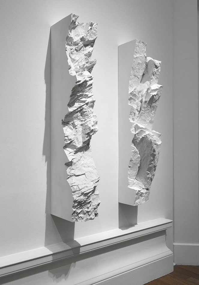 RoyalScotAcad's tweet photo. Today @2pm we will be joined in the gallery by two eminent Scottish poets #RabWilson &amp; #AlanSpence for some readings &amp; discussion about links between art &amp; poetry in the #RSAAnnual
Join us in the gallery for free, more details here - https://t.co/KkzQlxrA6j
Image: Annie Cattrell https://t.co/vdPz3gWwPs