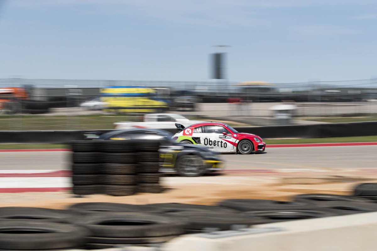 AndrettiIndy's tweet image. It’s a back-to-back for Andretti as @scottspeed wins the second semifinal at @SilverstoneUK Round 1! #ARX #SpeedMachine