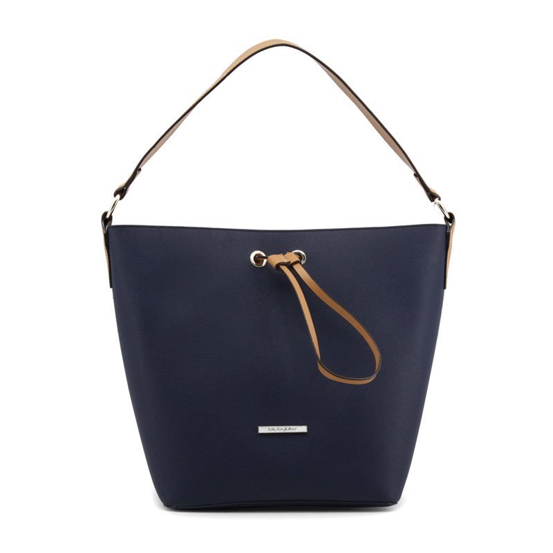 BuyNowIn's tweet photo. #BluByblos. #Bolsos #madeinItaly que te alegrarán el día.
#Moda #mujer #modafemenina #modamujer #instafashion #fashion #tendencia #tiendaonline #bolsosmarcas #bolsosdemoda #shoppingbag #fashion #diseño #comprasonline #MadeinItaly #bandoleras #fashion #bags
https://t.co/xDu3kThXQN https://t.co/jQclsw9Vse
