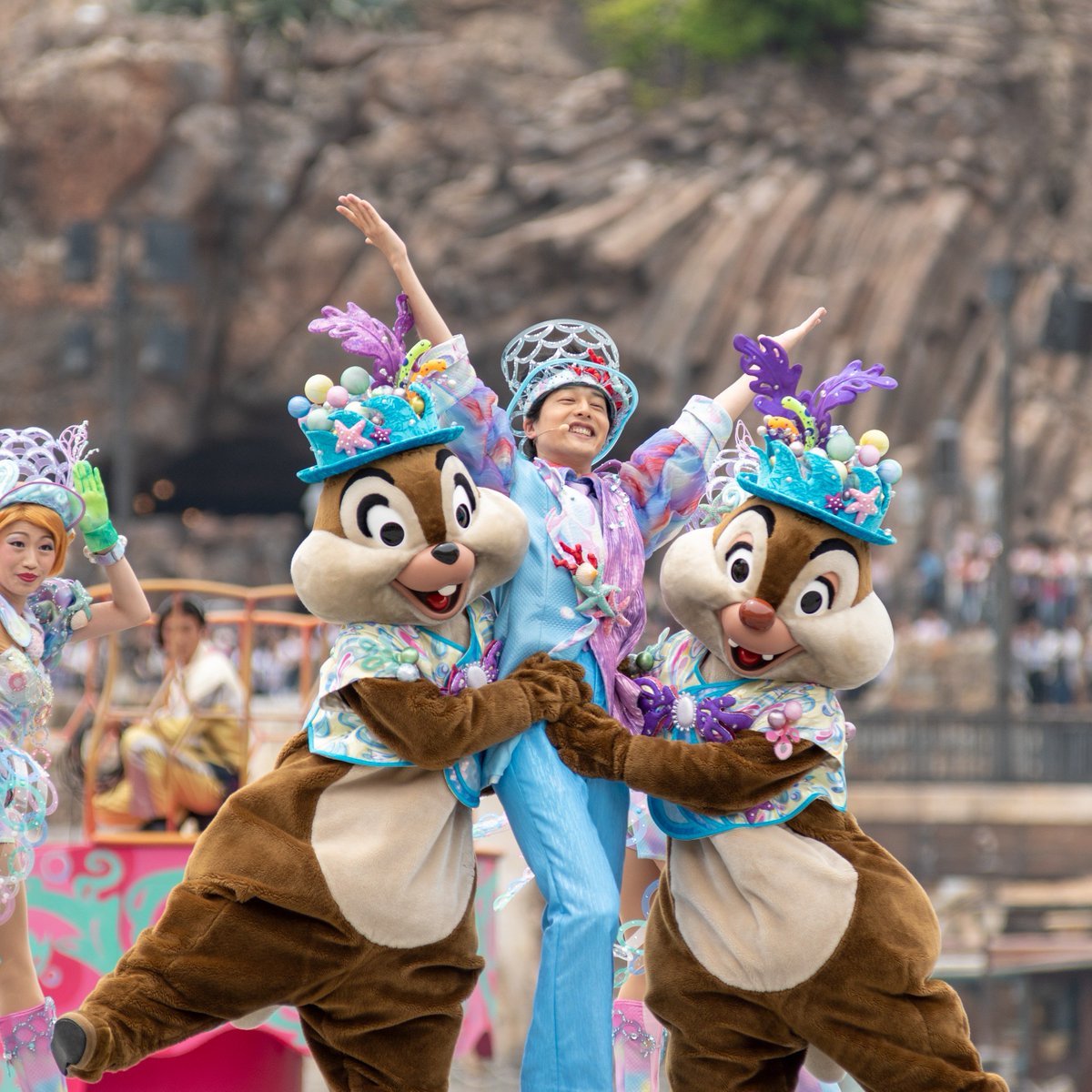 H S 立ち見最前地蔵したかいありました Disneysea Disney オーシャン ディズニーシー ディズニーリゾート Disney ディズニーダンサー オーシャン ファッショナブルイースター ディズニー写真部 ディズニー好きな人と繋がりたい T Co