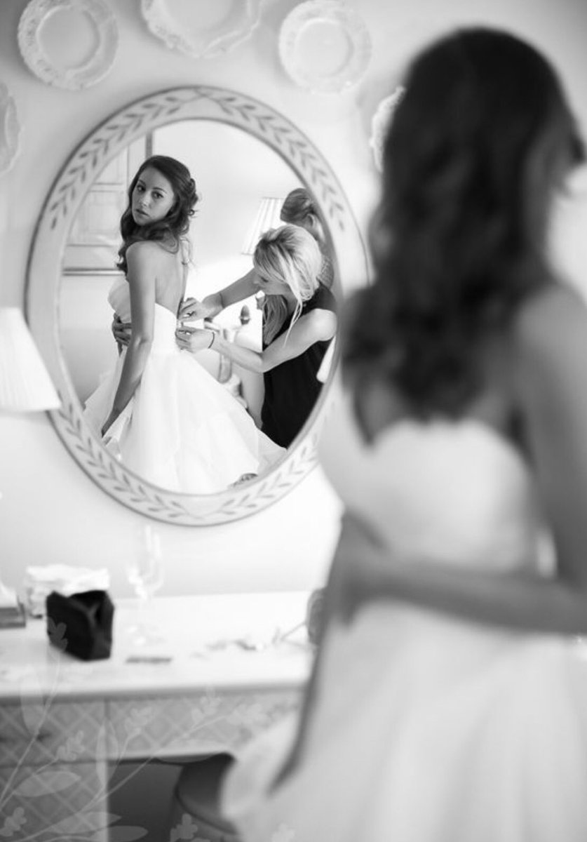 Mutlu haftasonları.. Bugün düğünü olan tüm çiftlerimize hazırlıklarında kolaylıklar ve bir ömür mutluluklar diliyoruz. 
#iğneiplikmoda