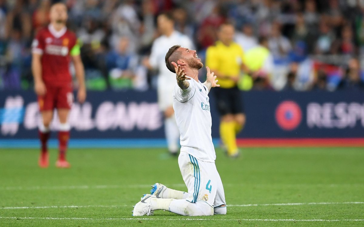 LigadeCampeones's tweet image. Sergio Ramos, leyenda del @realmadrid = el primer jugador en capitanear a su club a tres victorias en las finales desde Franz Beckenbauer (1974-76). 🏆🏆🏆

 #UCLfinal