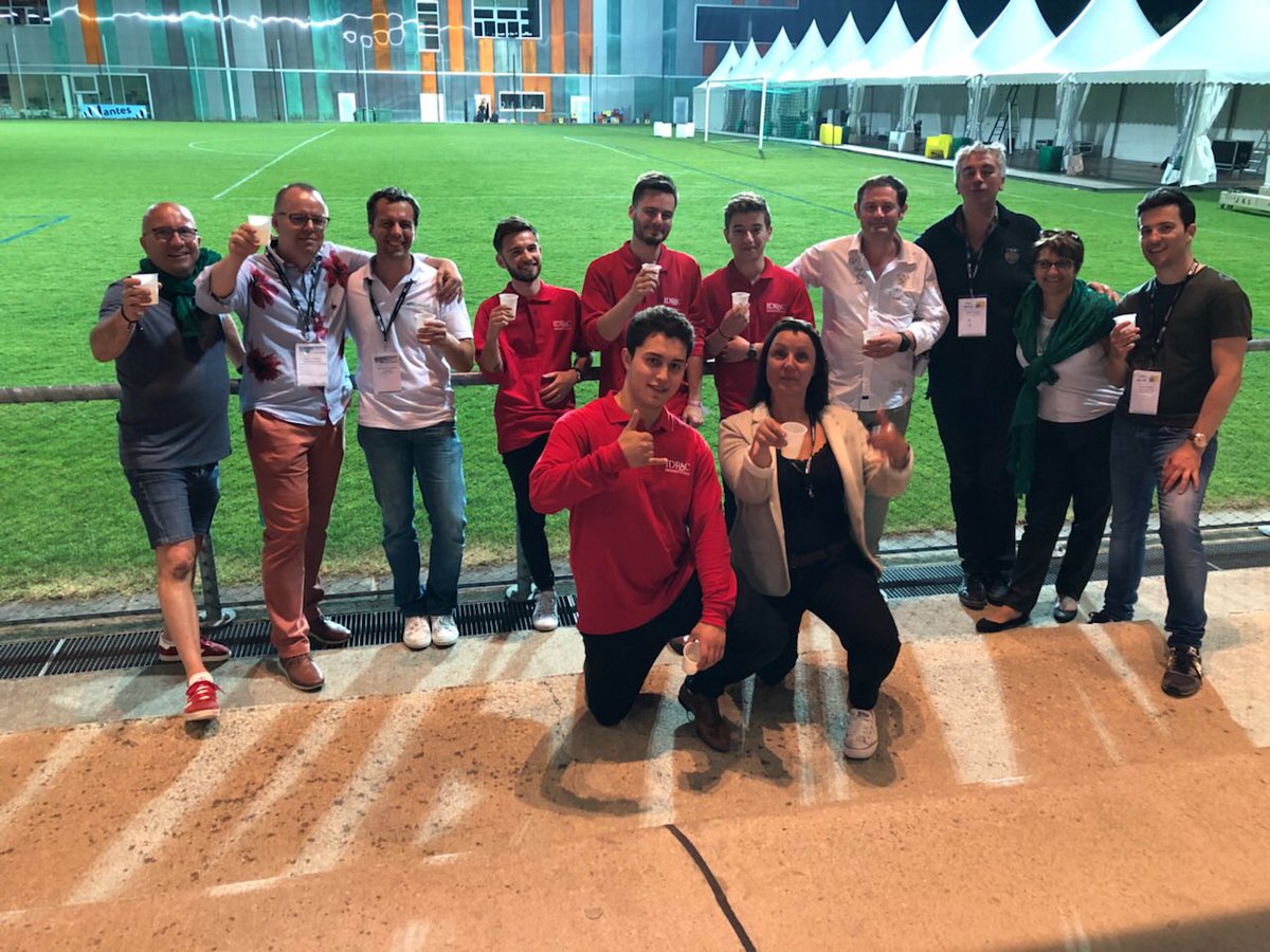 J+1 : On n’oublie pas non plus les étudiants @IDRAC_Nantes qui ont été une nouvelle fois à nos côtés pour l’accueil et le bon déroulé du congrès  <a href="/DCF2018Nantes/">Congres DCF 2018</a> Merci  👍🏻🔴⚪️