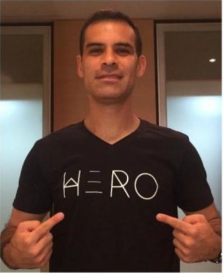 Hola <a href="/RafaMarquezMX/">Rafa Marquez</a> eres todo un #Hero para los Mexicanos! Sabemos que brindas apoyo a niños de escasos recursos en zonas de extrema pobreza ¡Te admiramos estimado defensor! #JuntosSomosMas tu también  #BeAHero y #CompraConCausa jointhehero.com