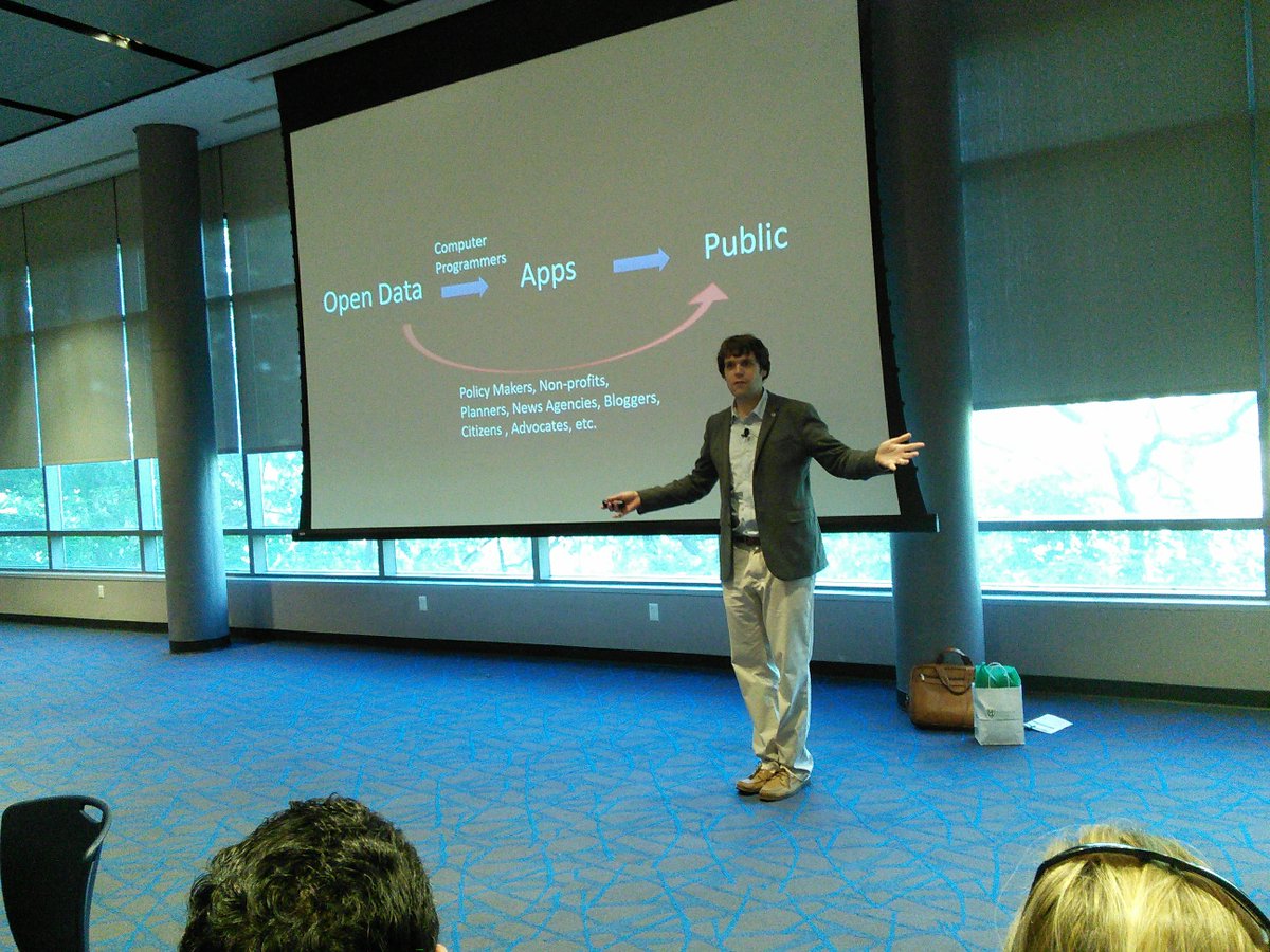 omalleybusiness's tweet photo. Dr. Ben Wellington (@iquantny), the second keynote speaker for BAC@MC 2018, is the founder of I Quant NY (https://t.co/cNBJUMyUC5), an open data movement in NYC. He is a quantitative analyst at @twosigma  &amp; Visiting Assistant Professor at the Pratt Institute. #BACMC2018 https://t.co/sq4LWWi7r0