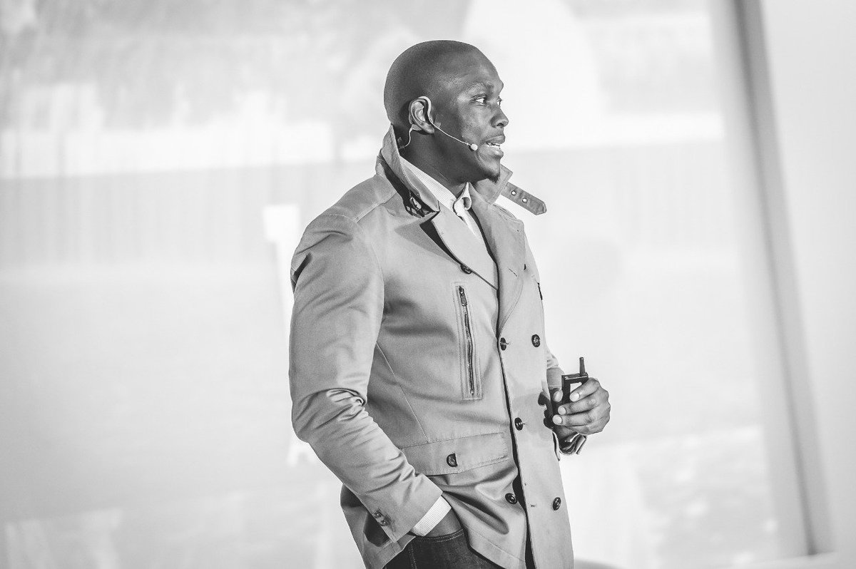 SimbaMhuriro's tweet photo. I was sitting in the crowd whilst @VusiThembekwayo gave the closing plenary at #ASVS18
When your time slot is up and the audience still wants you to go on then you know you are the best that ever did it! #ICON https://t.co/4mmPSW0jzt