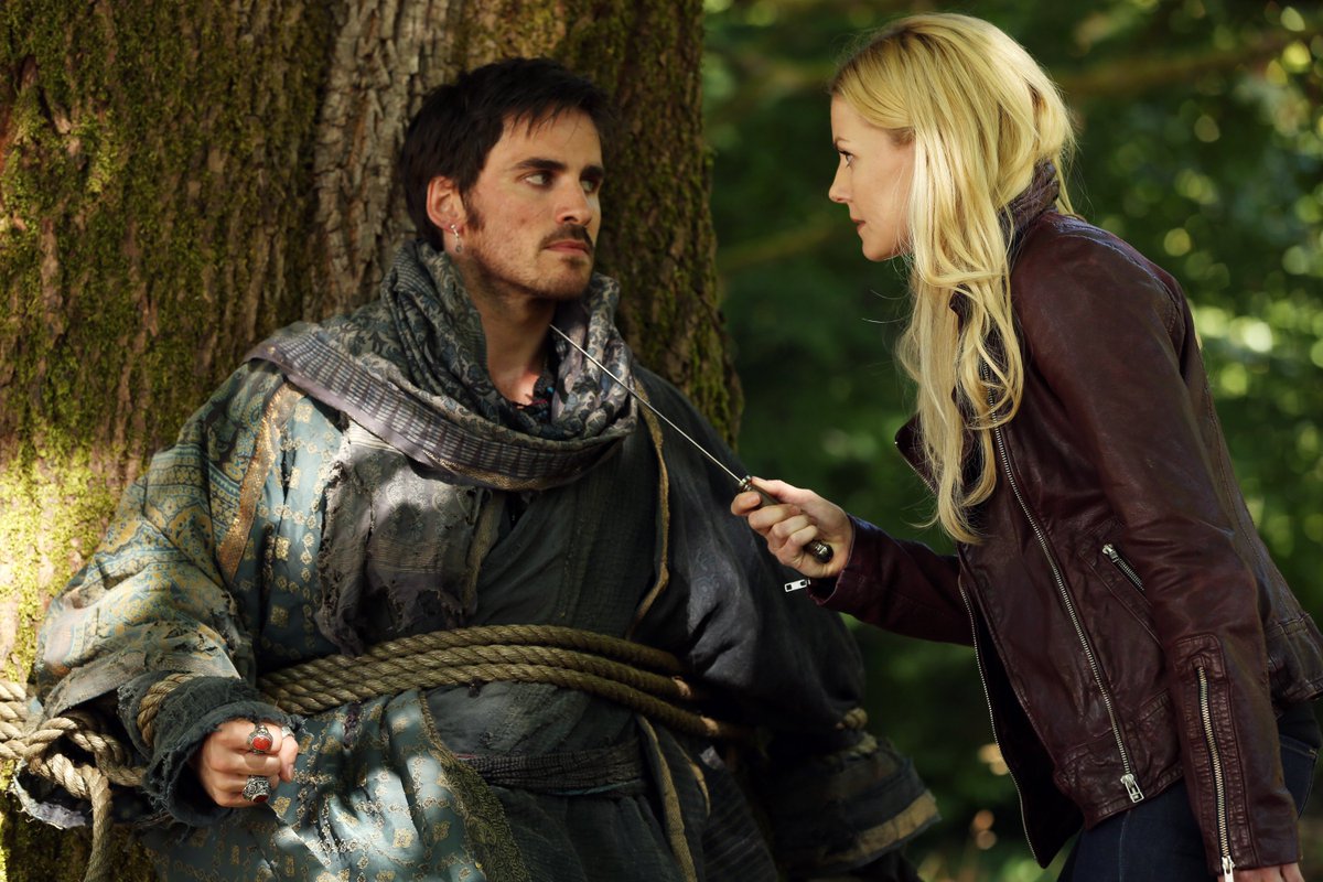 maxie6791's tweet photo. #CaptainSwanSunday #OnceUponATime #OUAT2
Emma: You tell me one thing, and whatever you say, I better believe it – why does Captain Hook want to go to Storybrooke?
Hook: To exact revenge on the man who took my hand… Rumpelstiltskin. https://t.co/kdAM5zf0YX