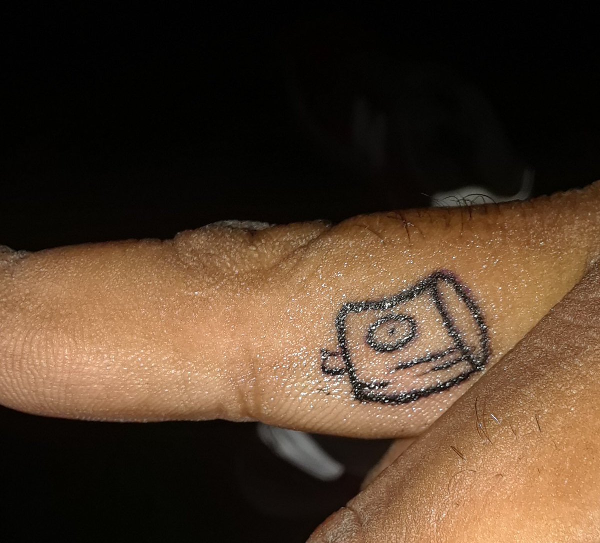 wally5187's tweet photo. New tatt #tattoo #graffiti #grafflife #718 #queens #NYC https://t.co/JTSB35TwQ5