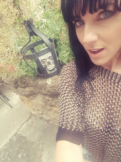 Fin de tournage au top pour @Demer_Chris et @CatalyaMia !!!  Bon courage pour le reste 😛🎥🔞 A bient&ocirc;t<a class="tags" target="_blank" title="On Twitter" href="/?out=eyJ0eXAiOiJKV1QiLCJhbGciOiJIUzUxMiJ9.eyJpYXQiOjE3MjExNTc1NDcsImlzcyI6InR3cG9ybnN0YXJzLmNvbSIsIm5iZiI6MTcyMTE1NzU0NywiZXhwIjoxNzUyNjkzNTQ3LCJyZWRpcmVjdF91cmwiOiJodHRwczovL3R3aXR0ZXIuY29tL0RlbWVyX0NocmlzIn0.Q-4JIJ2TfMaTjuRvesDCB-V_yx9rLWWrOesyx9wAI5T17D4rhTsInbVjFotACRbWzv5T8xSTd5Rn2_Q4lY48Ew">@Demer_Chris</a><a class="tags" href="/tag/catalyamia">@catalyamia</a><a href="/tag/marredelapluie"class="tags"><span>#marredelapluie</span></a>