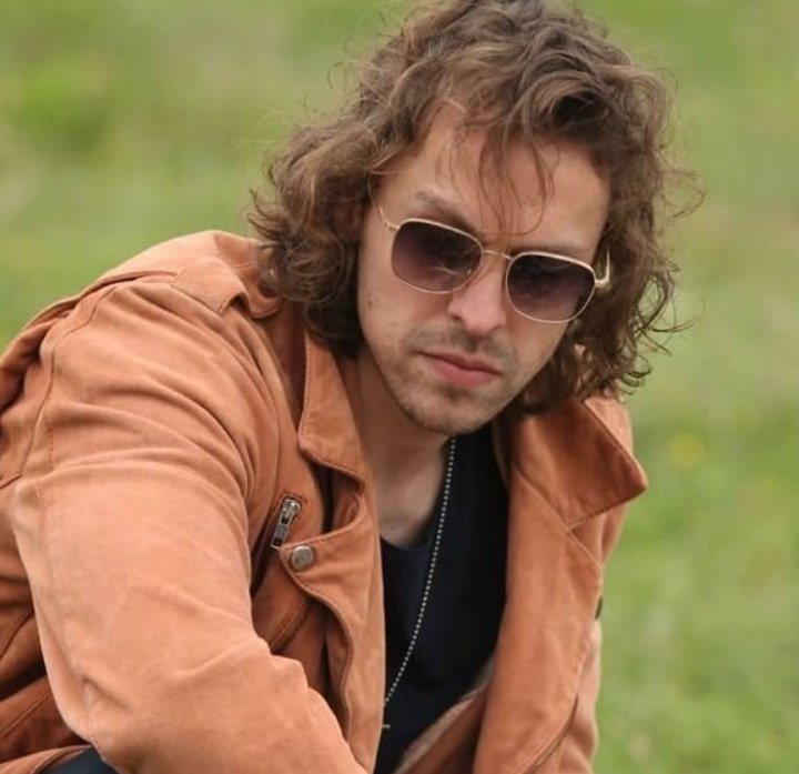 serenakay06's tweet photo. upcoming epi pic 😍😍
#metinakdülger  @MetinUpdates  @bestofakdulger @metin_akdulger_  @ates_sahsiyet  #sahsiyet789 https://t.co/DV21tH63Do