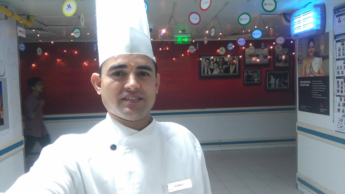 654Ganesh's tweet photo. #AAW2918 #AssociateAppreciationWeek #housename #Serve360 @kochimarriott @MarriottIntl https://t.co/BgWbRzCfP7