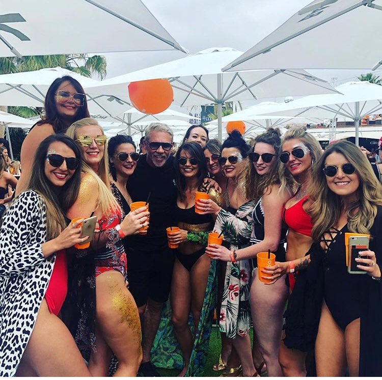 clo_brady's tweet photo. Not over yet but what a weekend 🍾🍻🏝 #ibizahen #oceanclubibiza https://t.co/NjJFJpYLga