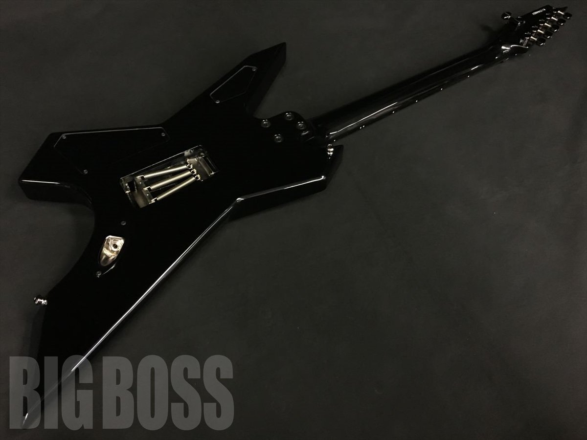 BIGBOSSekimae's tweet image. 【BIGBOSS楽天市場店只今 #ポイント５倍🔥 2018/5/25(金)10:00 〜 5/30(水)23:59】【即納可能】Killer KG-EXPLODER BIB 全てをブラックで仕上げた精悍なイメージのBIB（Back in black）モデル！😆item.rakuten.co.jp/bigboss-japan/… #killerguitar #exploder