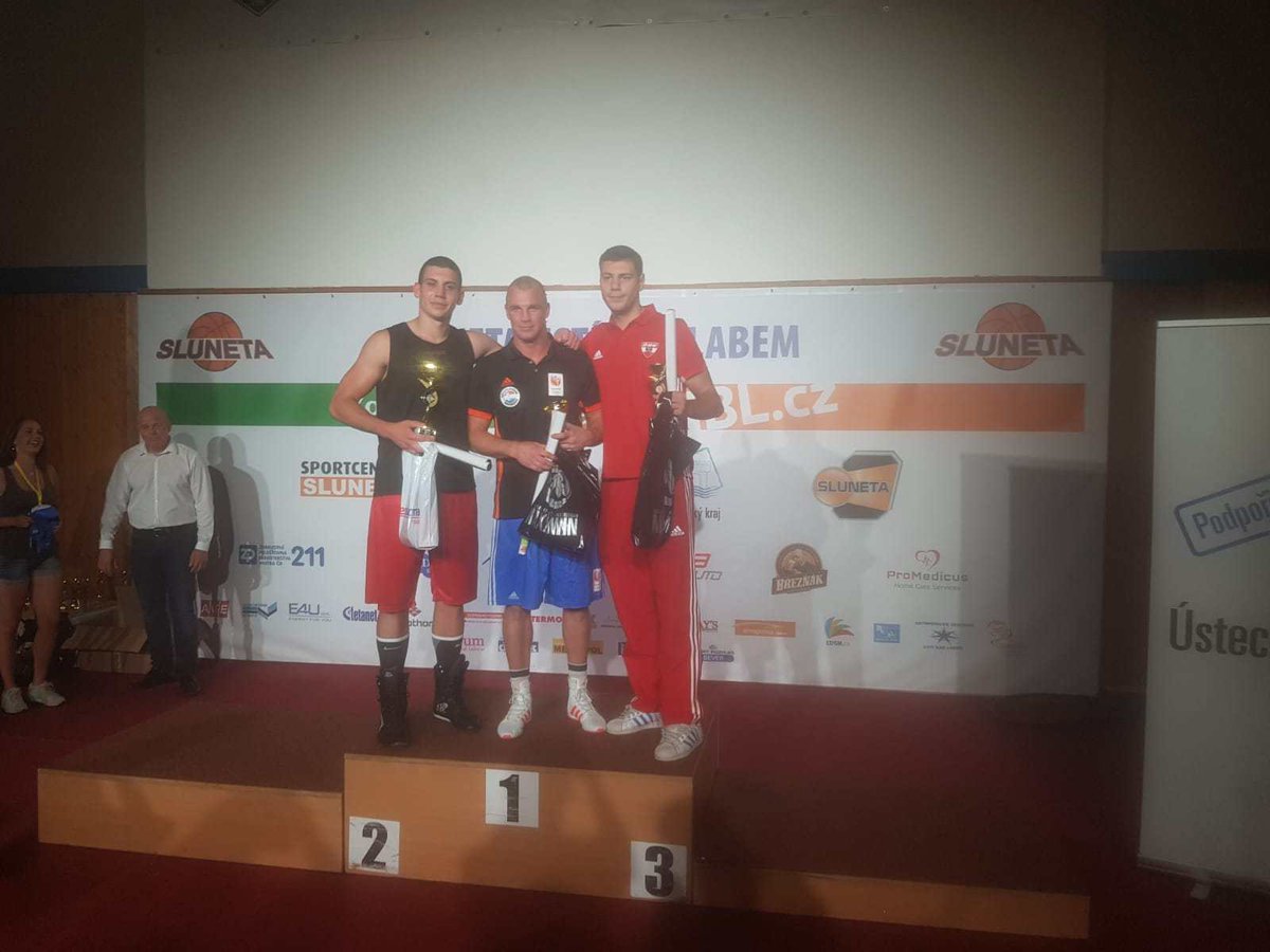 Boksbond's tweet image. Peter Mullenberg onbetwist de sterkste in Tsjechië - boksen.nl/peter-mullenbe…