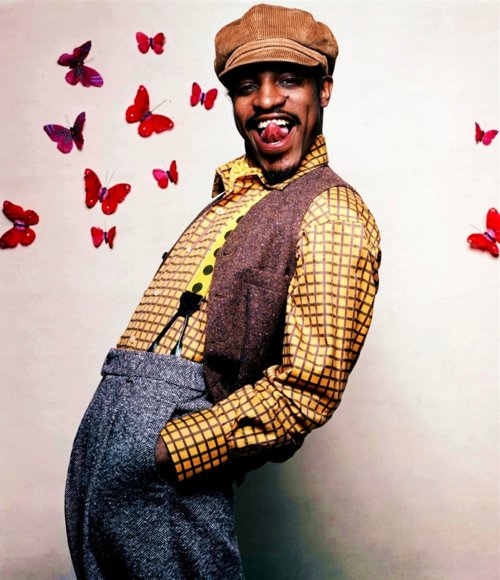 Happy Birthday Andre 3000

Outkast - Hey Ya!

 