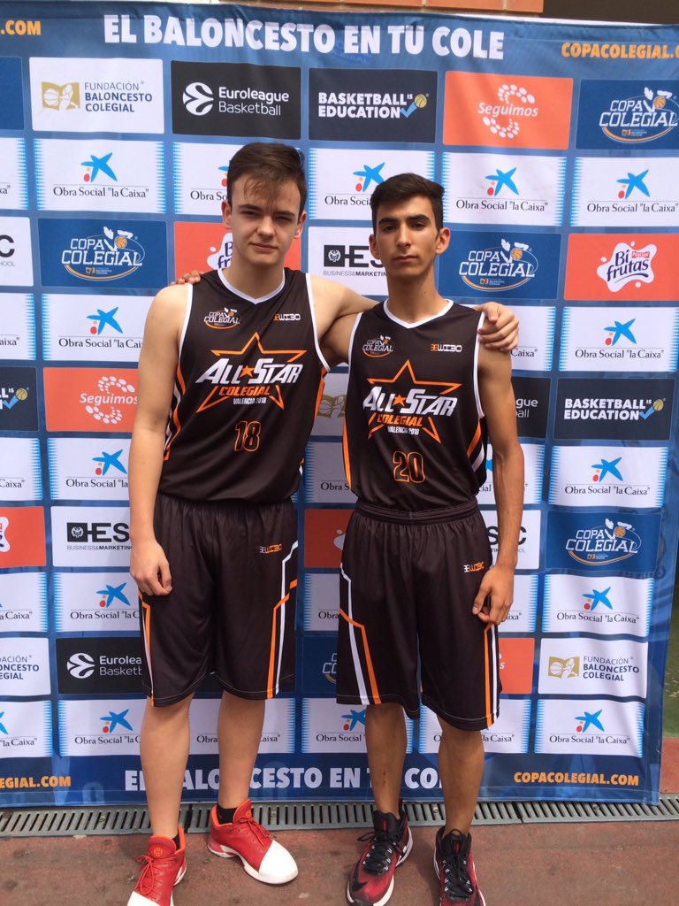 BsktComeniusVlc's tweet photo. María Villegas, Andrea López (en sustitución de Carla Contreras), Alex Ortiz y Pablo Soriano, seleccionados @BsktComeniusVlc @juancomenius entre los mejores del torneo, participan en el All-Star 2018 de la @CopaColegialVLC https://t.co/npGr29jRdV
