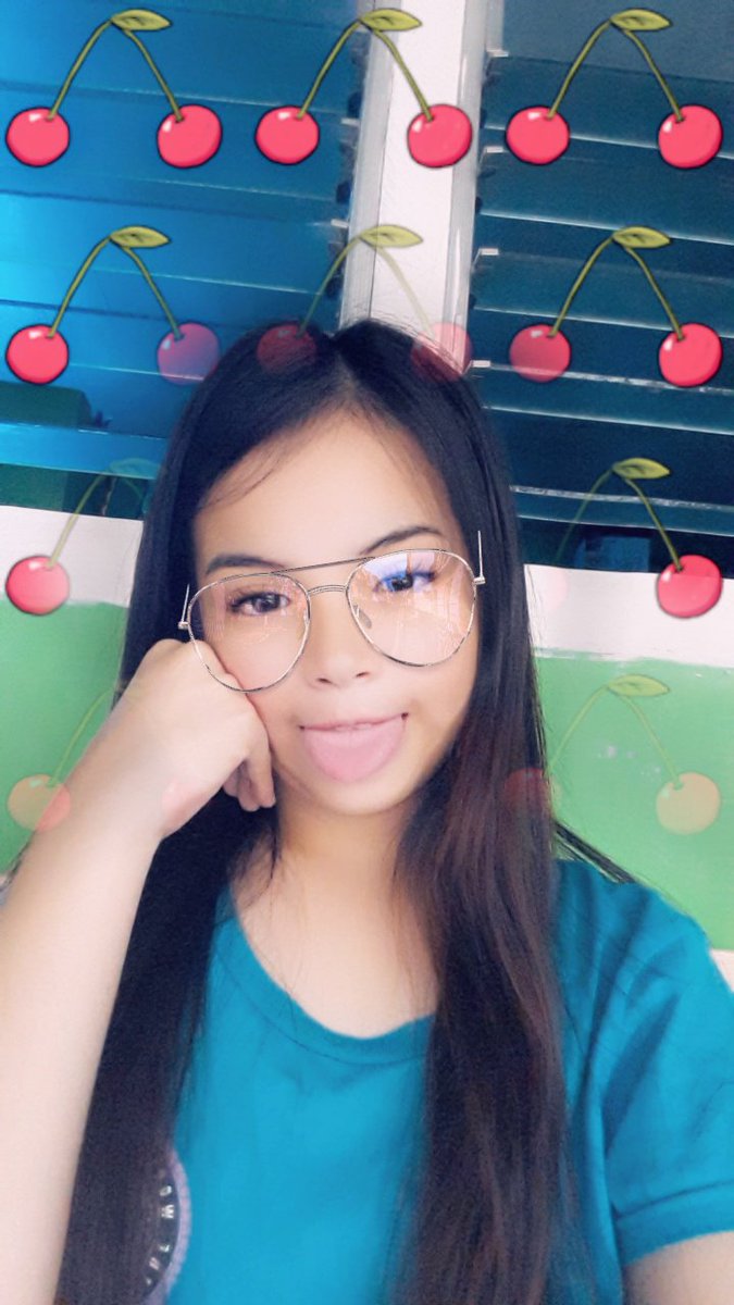 yesimjaina28's tweet photo. Hello twittah😂😘 https://t.co/eshdzG4L03