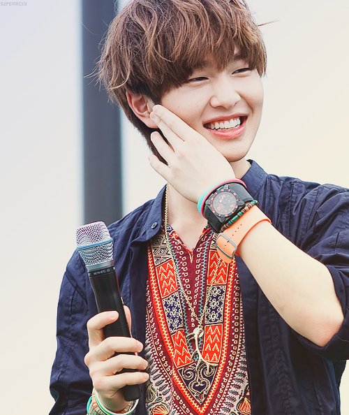 RimmaChang's tweet photo. #WeLoveJinki #WeProtectJinki #MySHINeeisFIVE #5HINeeForever https://t.co/7e6nnPTnbv