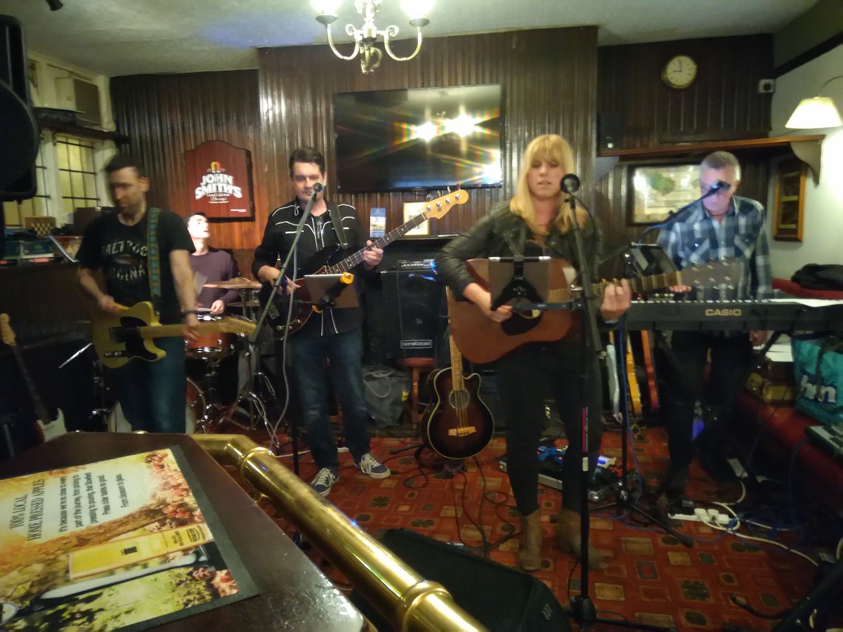 TapSpileHexham's tweet photo. Big thanks to Chloe Chadwick and The Cattywampus Band for a great night at the Tap last night. We really enjoyed it, cheers guys #livemusic #hexham https://t.co/hrFFYmOV5l